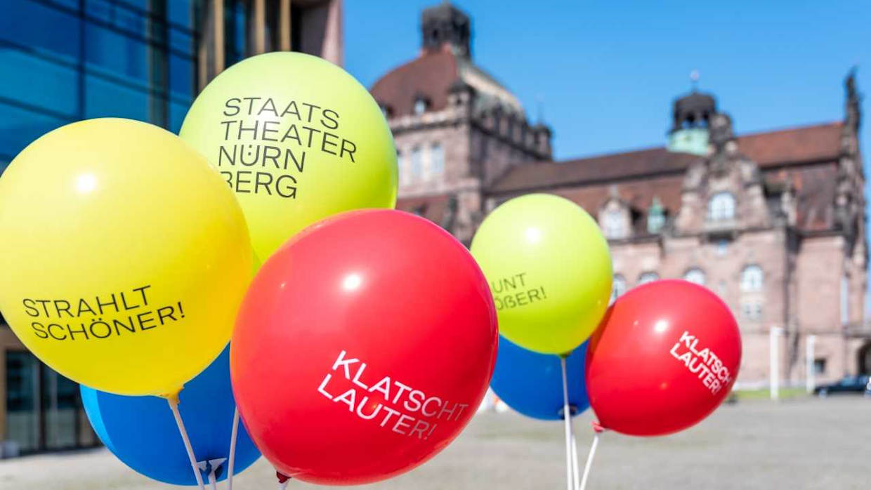 theaterparade theaterparade