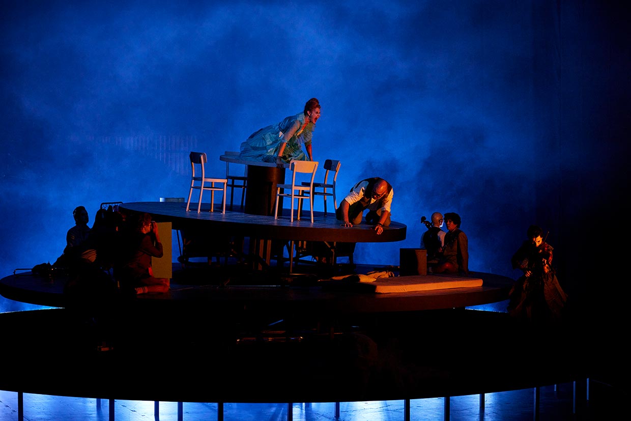 06 Eines langen Tages