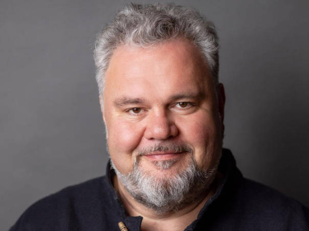 Uwe Schenker-Primus