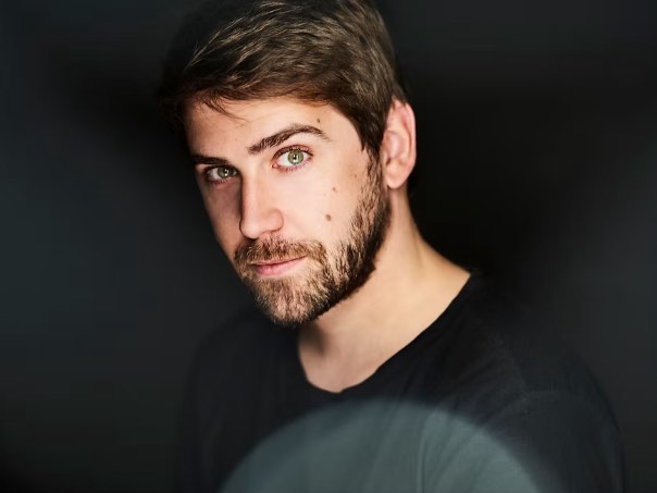 Dustin Smailes