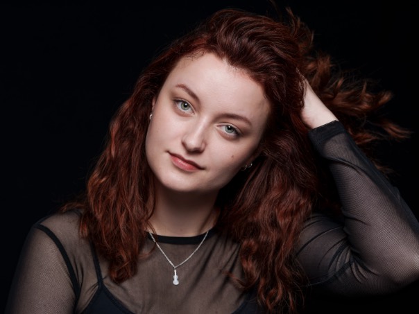 Annika Henriot* Oper